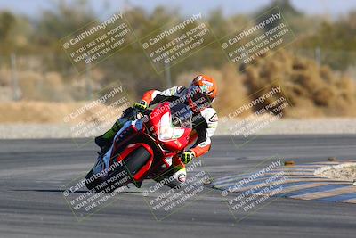 media/Jan-14-2024-SoCal Trackdays (Sun) [[2e55ec21a6]]/Turn 2 (1025am)/